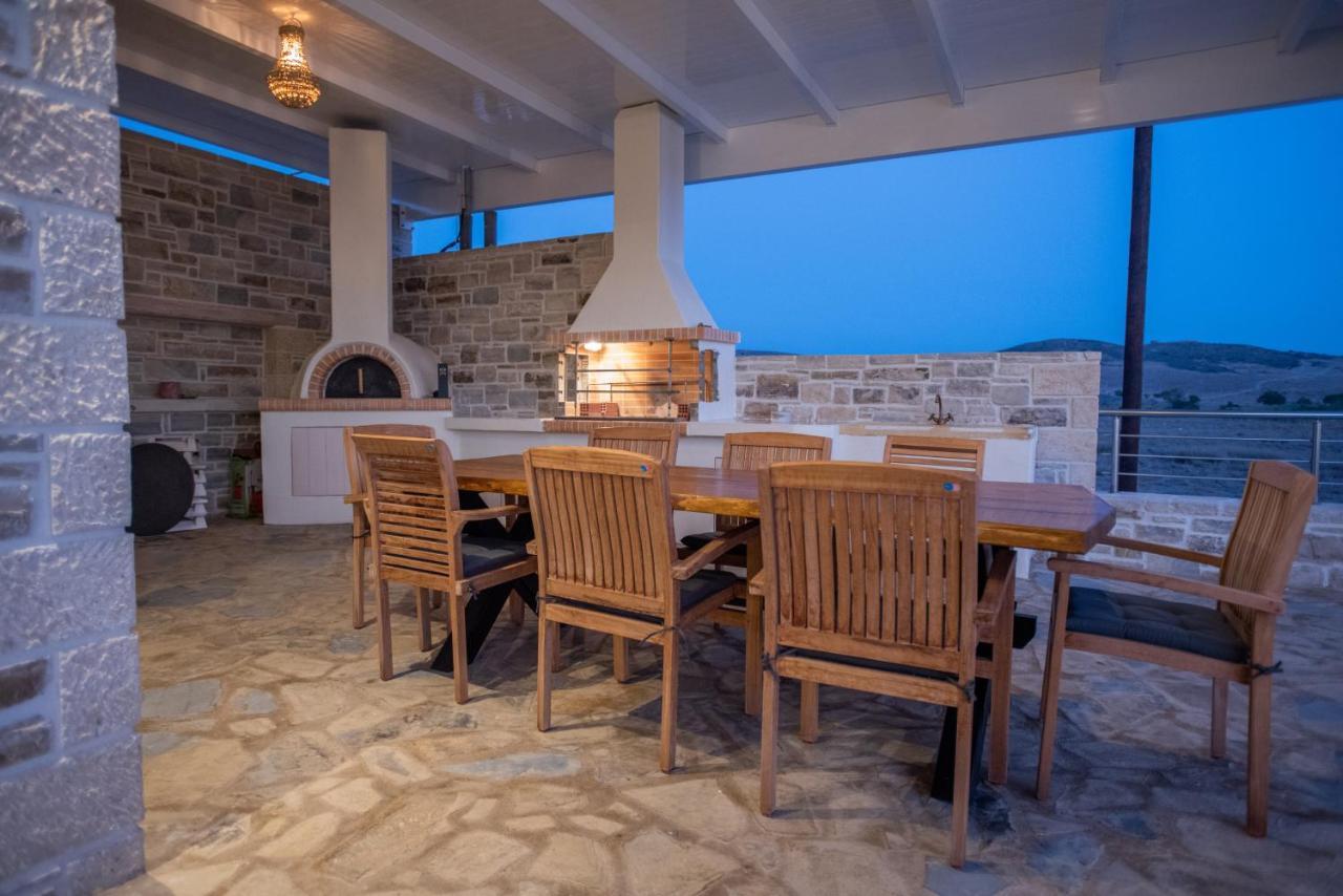 Villa Pnoe Seaside Kalamaki  Exteriör bild